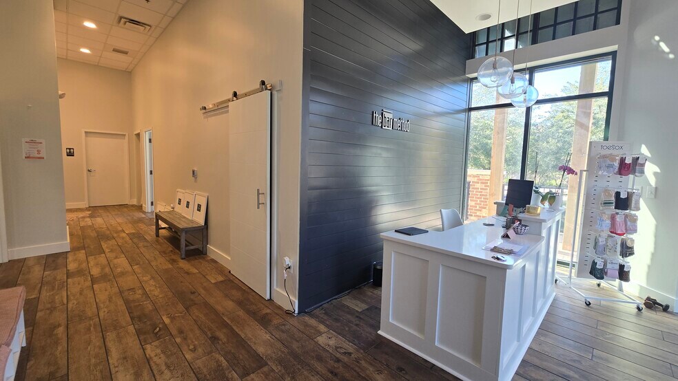 More Photos Of 211 River Landing Dr, Daniel Island Apartments For Lease