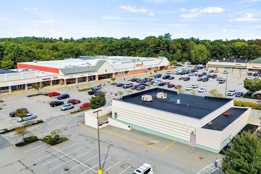 More Photos Of 121-137 Marion Rd, Wareham Unknown For Lease