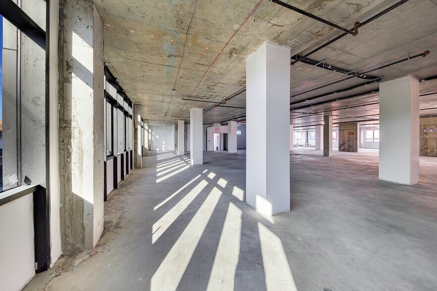 More Photos Of 1055-1063 63rd St, Brooklyn Office For Sale