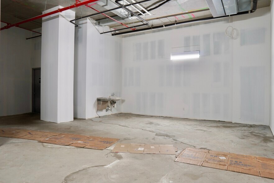More Photos Of 136-18 Maple Ave, Flushing Apartments For Sale