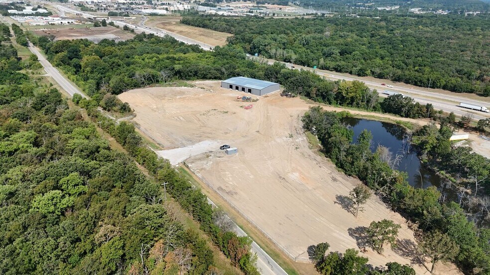 More Photos Of 21139 E Admiral Pl, Catoosa Warehouse For Lease
