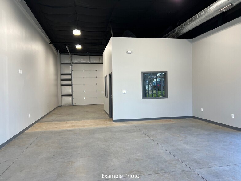 More Photos Of 920 Brawley School Rd, Mooresville Storefront Retail Office For Lease