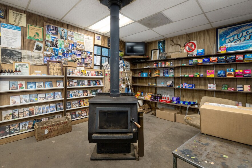 More Photos Of 16448 Highway 49, Camptonville General Retail For Sale
