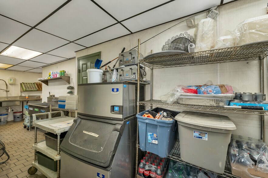 More Photos Of 13 Main St, Goffstown Restaurant For Sale