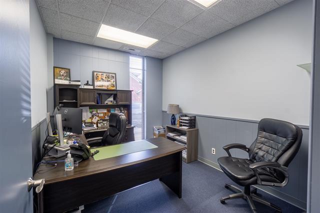 More Photos Of 1818 Grand Ave, Wausau Office For Sale