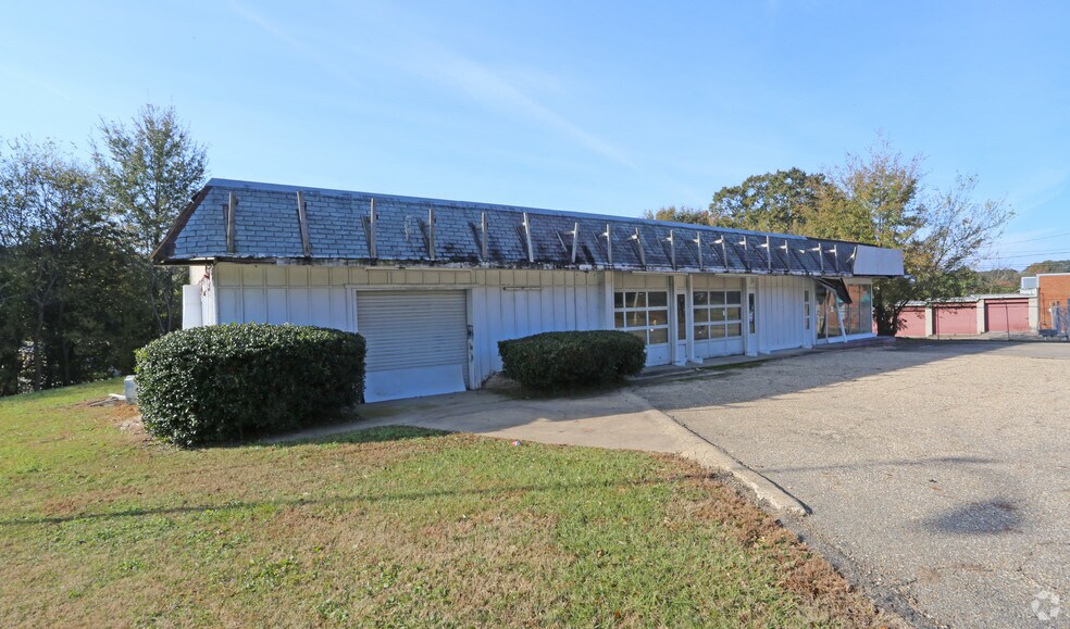 Primary Photo Of 3544 Atlanta Hwy, Montgomery Service Station For Lease