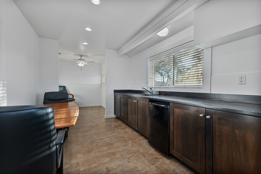 More Photos Of 159 W 5th Ave, Escondido Office Residential For Sale