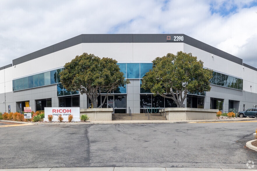 Primary Photo Of 2390 Ward Ave, Simi Valley Manufacturing For Lease