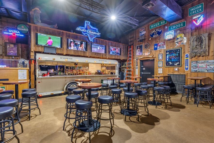 More Photos Of 1390 McQueeney Rd, New Braunfels Sports And Entertainment For Sale