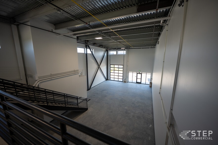 More Photos Of 11110 Broomfield Ln, Broomfield Research And Development For Lease