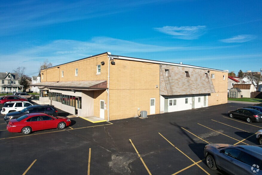 More Photos Of 651 S Center Ave, Somerset Medical For Sale