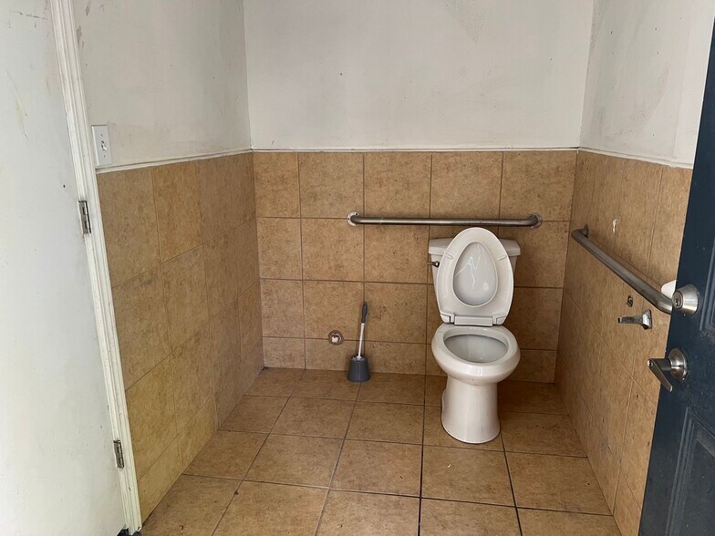 More Photos Of 1207-1209 Lincoln Ave, Alameda Storefront Retail Office For Lease