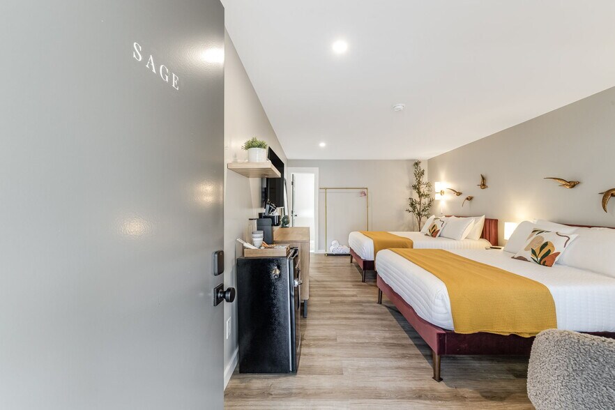 More Photos Of 4102 Soco Rd, Maggie Valley Hotel For Sale