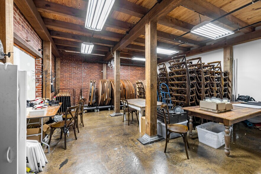 More Photos Of 600 S Broad St, Monroe Manufacturing For Lease