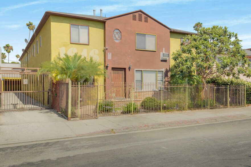 More Photos Of 1646 N Harvard Blvd, Los Angeles Apartments For Sale