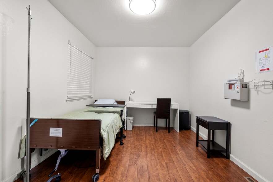 More Photos Of 1230 Vancouver Way, Livermore Assisted Living For Sale