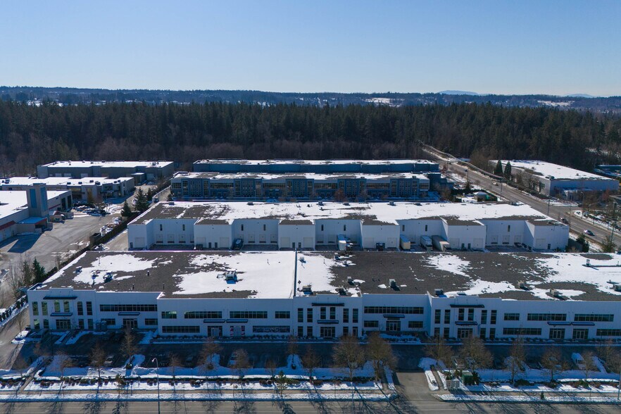 More Photos Of 19288 22nd Ave, Surrey Warehouse For Lease