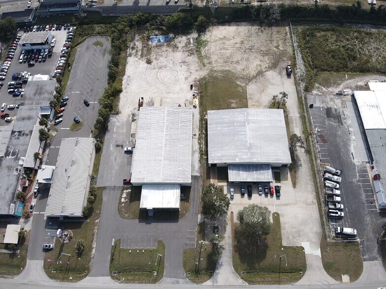 More Photos Of 6801 E Adamo Dr, Tampa Warehouse For Lease