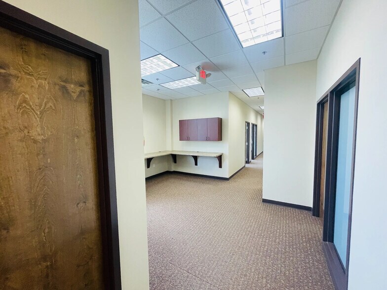 More Photos Of 10521 W Layton Ave, Greenfield Office For Sale