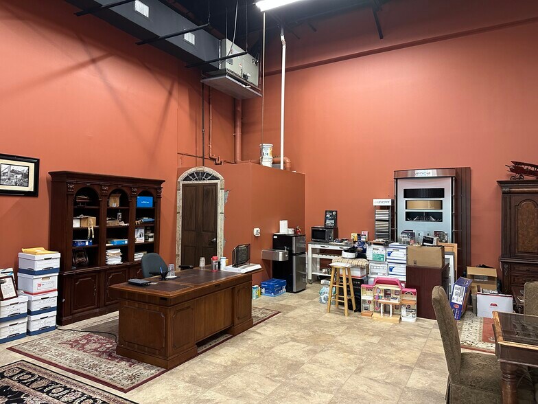 More Photos Of 2875 Jupiter Park Dr, Jupiter Light Manufacturing For Sale