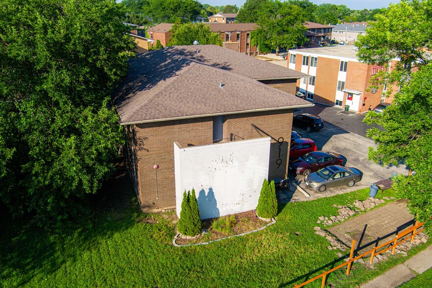 More Photos Of 919 Greenbrier Rd, Dekalb Apartments For Sale