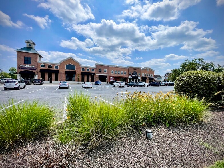 More Photos Of 3613-3615 E Joppa Rd, Baltimore Freestanding For Sale