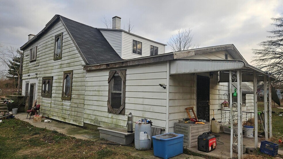 More Photos Of 3253 Minnesota St, Gary Apartments For Sale