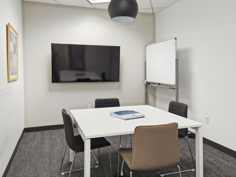 More Photos Of 9211 Forest Hill Ave, Richmond Coworking Space