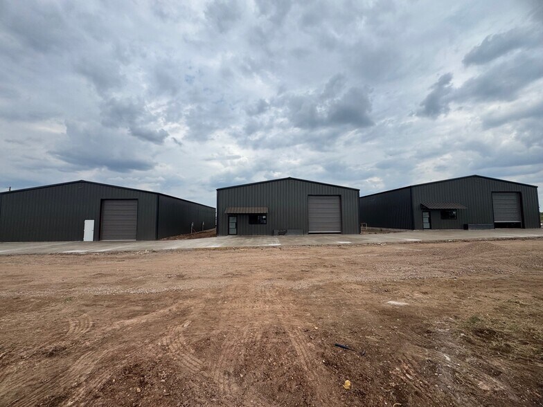 More Photos Of 6643 E Highway 80, Abilene Light Distribution For Lease