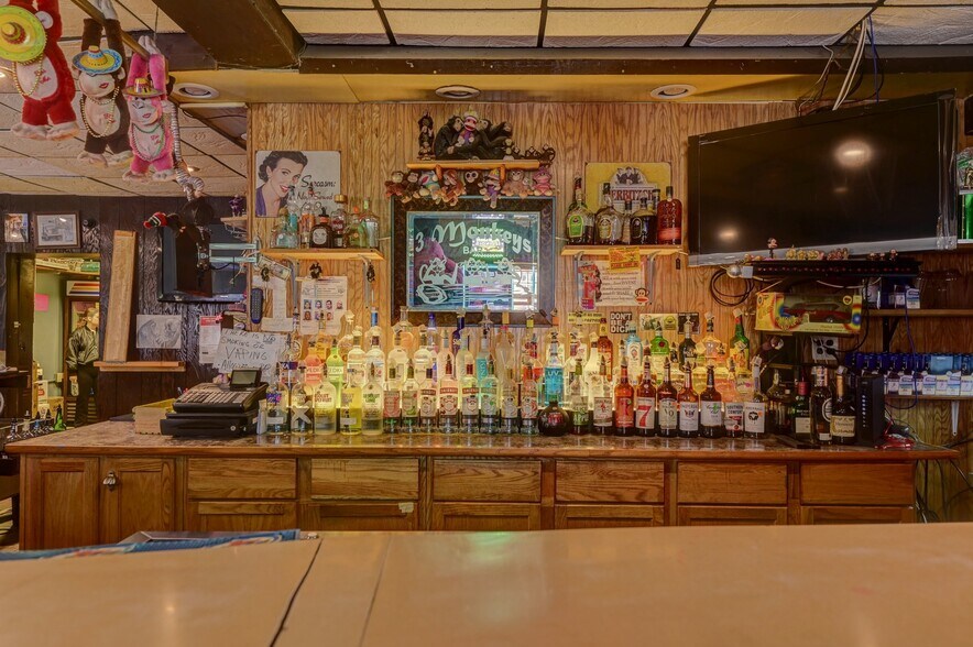 More Photos Of 2826 Chicago Rd, South Chicago Heights Restaurant For Sale