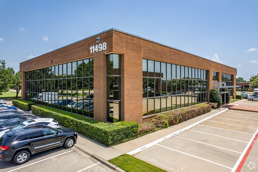 More Photos Of 11498 Luna Rd, Farmers Branch Unknown For Lease