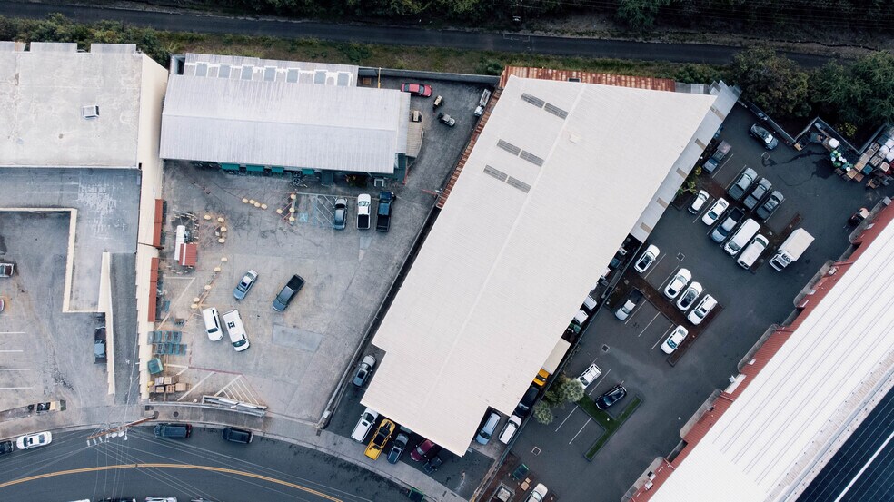 More Photos Of 94-129 Leokane St, Waipahu Warehouse For Sale