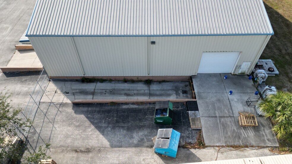 More Photos Of 4210 Whidden Blvd, Port Charlotte Warehouse For Sale