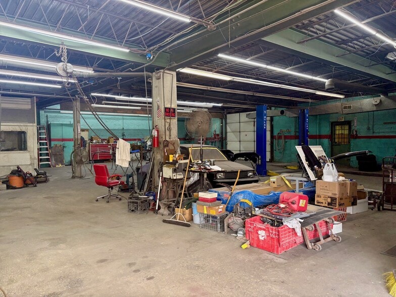 More Photos Of 1616-22 McKean St, Philadelphia Warehouse For Sale
