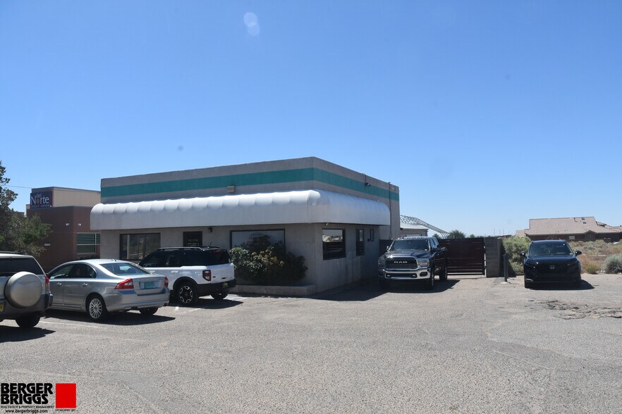 Primary Photo Of 2516 Southern Blvd, Rio Rancho Freestanding For Sale