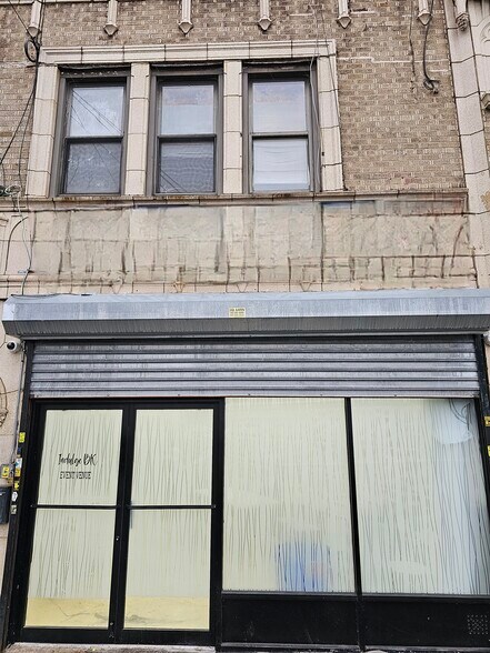 Primary Photo Of 76-06 Rockaway Blvd, Woodhaven Storefront Retail Residential For Lease
