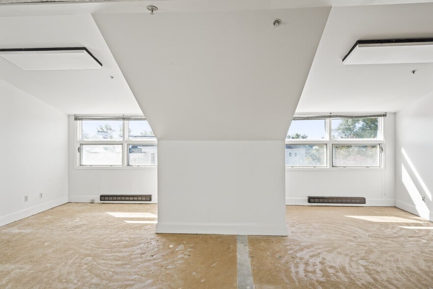 More Photos Of 602 S King St, Leesburg Medical For Lease