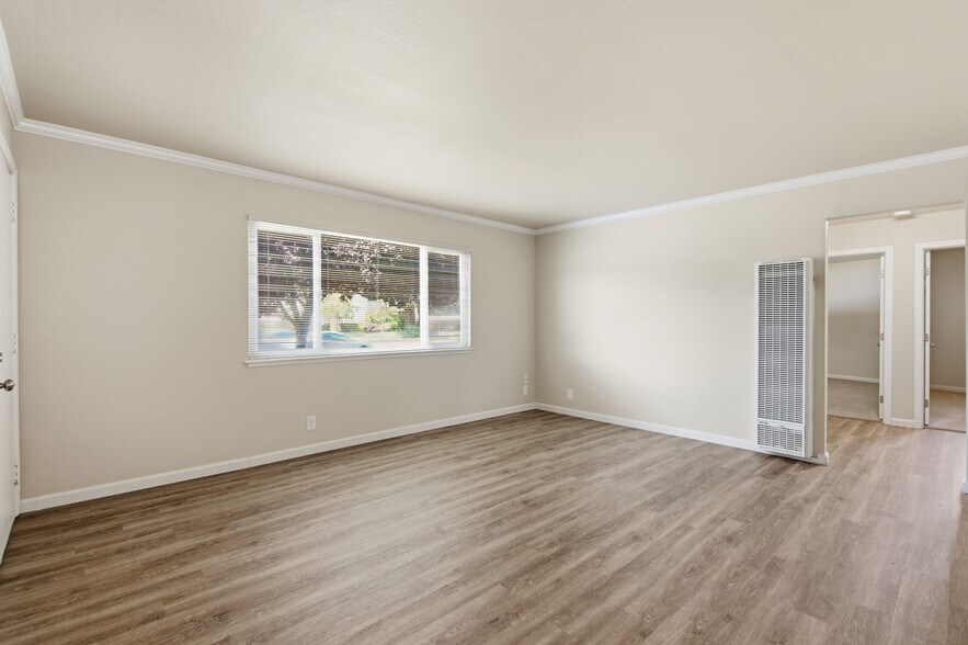 More Photos Of 1255 Woodside Rd, Redwood City Apartments For Sale