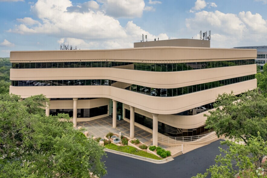 More Photos Of 7200 MoPac Expy N, Austin Office For Sale