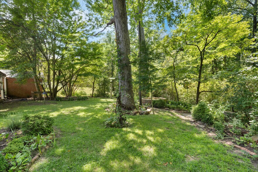 More Photos Of 7891 Boston Rd, Roxboro Specialty For Sale