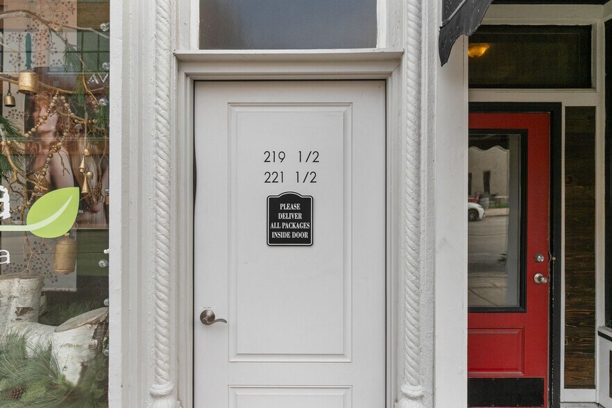 More Photos Of 221 Watson St, Ripon Storefront Retail Residential For Sale