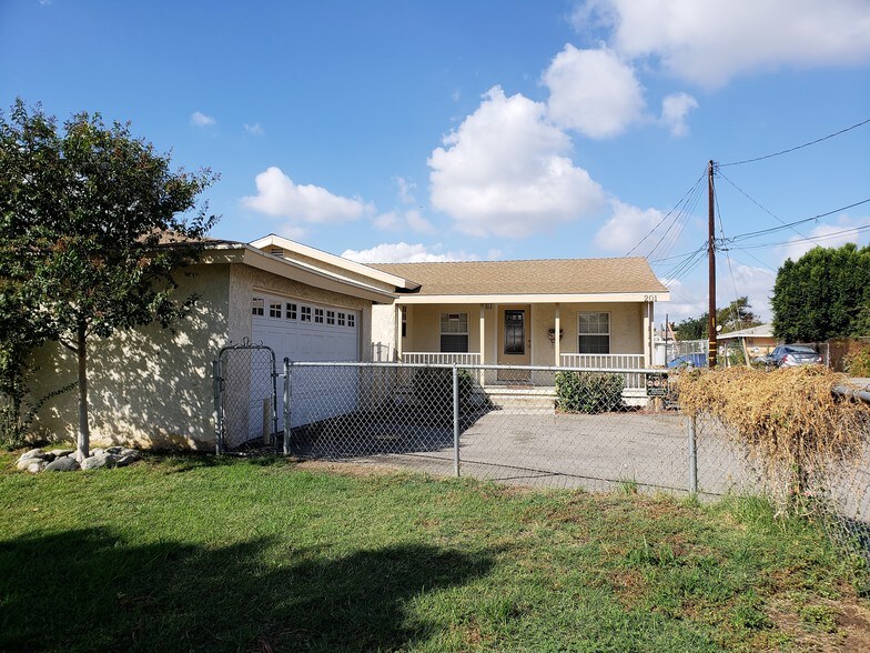 More Photos Of 201 S Vernon Ave, Azusa Apartments For Sale