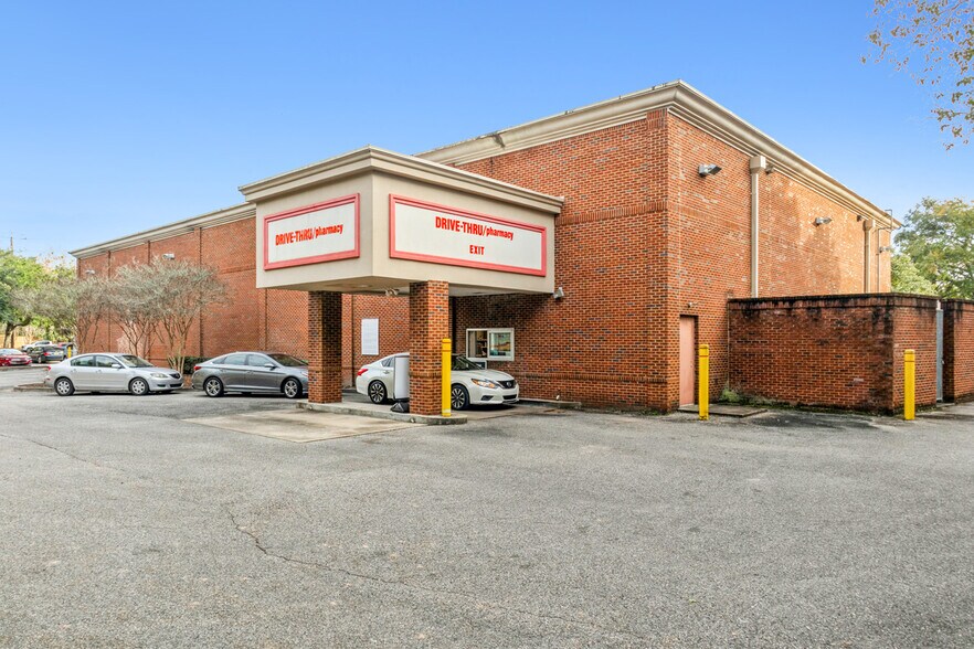 More Photos Of 2550 Dauphin St, Mobile Drugstore For Sale