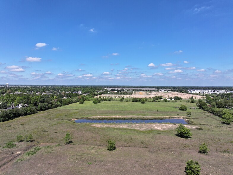 More Photos Of 15815 Merle Rd, Cypress Land For Sale