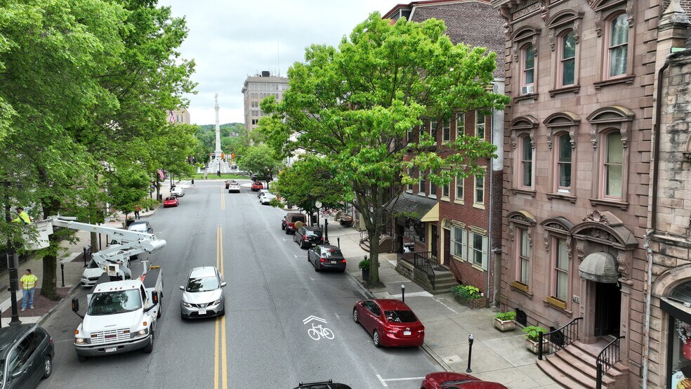 More Photos Of 28 N 3rd St, Easton Office Residential For Lease