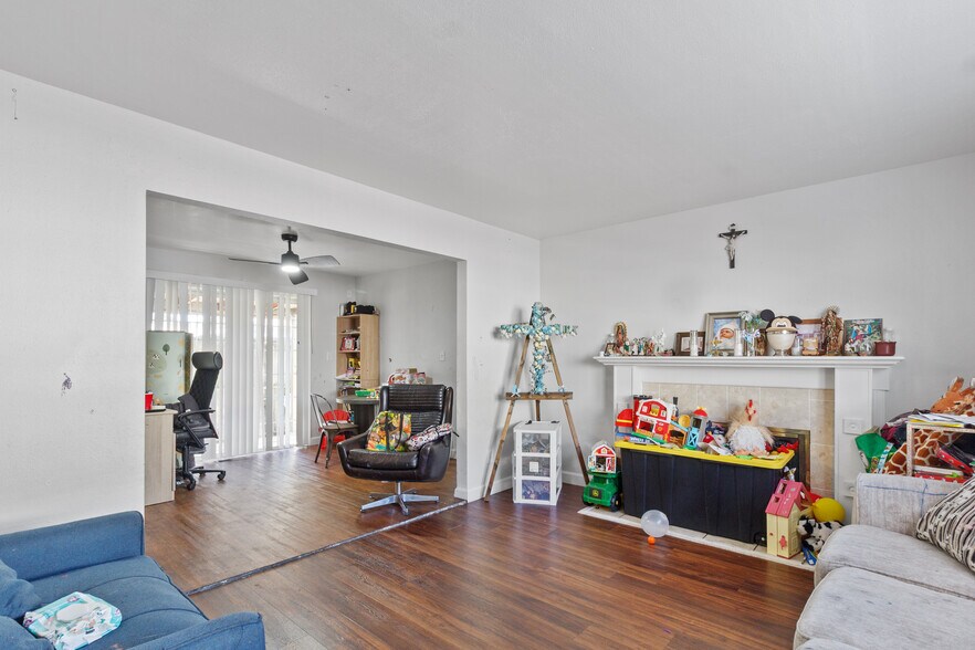 More Photos Of 204 Sunset Blvd, Hayward Apartments For Sale