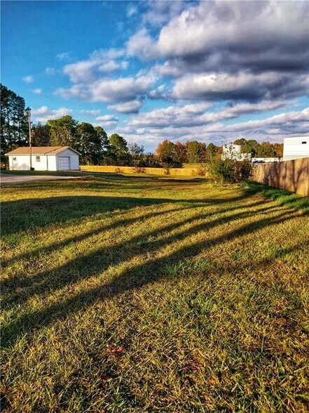 More Photos Of 1814 Easley Hwy, Piedmont Land For Sale