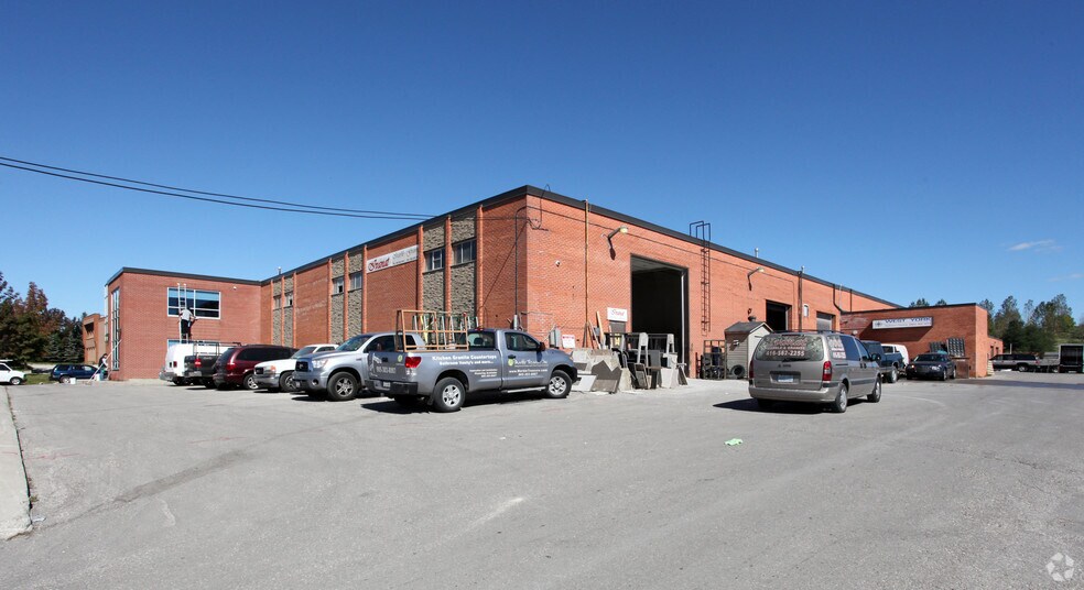 More Photos Of 45 Rodinea Rd, Vaughan Warehouse For Lease