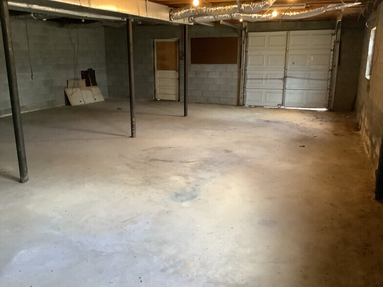 More Photos Of 605 Clarksbury Church Rd, Thomasville Religious Facility For Sale