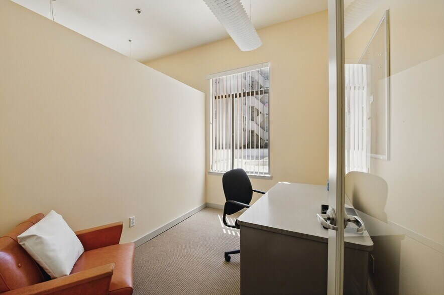 More Photos Of 1717-1719 Powell St, San Francisco Office For Sale